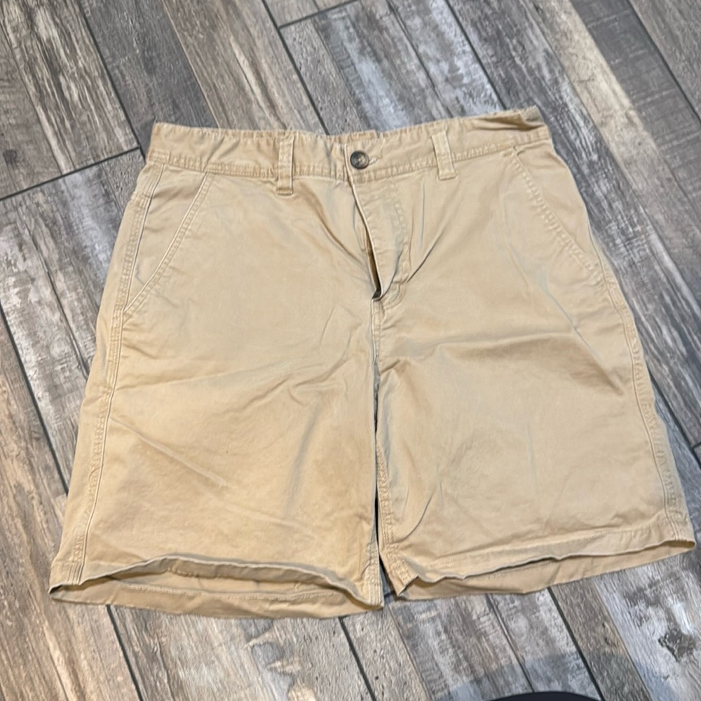 Men’s Khaki Shorts Size 30x8